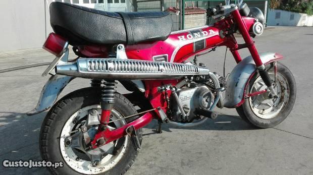 Honda dax