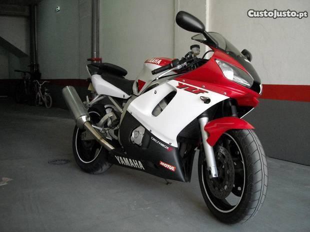 Yamaha YZF R6 como nova, poderei fazer trocas