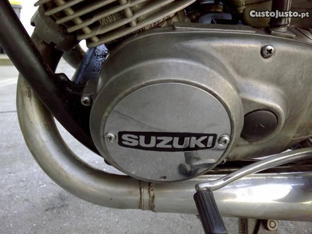 Suzuki gt 250