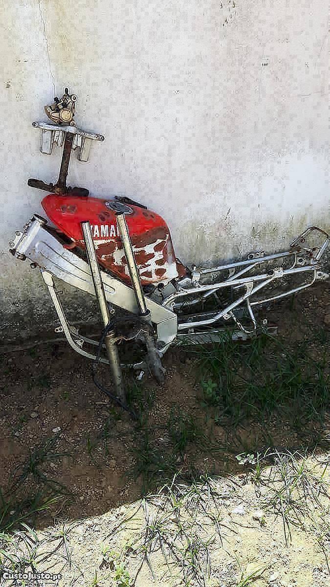 Peças de yamanha 125 pista