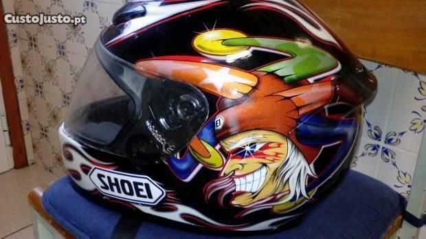 Capacete shoei rf 1000