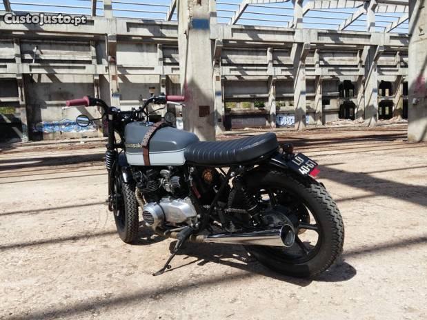 Cafe racer Kawasaki z500