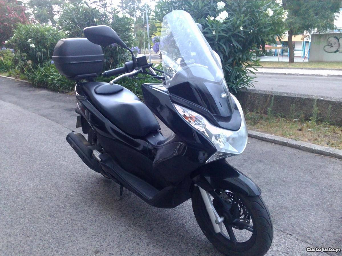 Honda Pcx 125 cc -2011