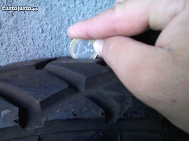 pneus de mota