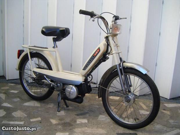 Mobilete - motobecane - mobylette Peugeot 101