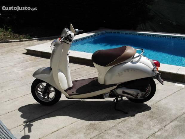 honda scoopy