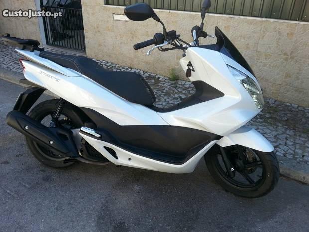 Honda pcx 125 1400km