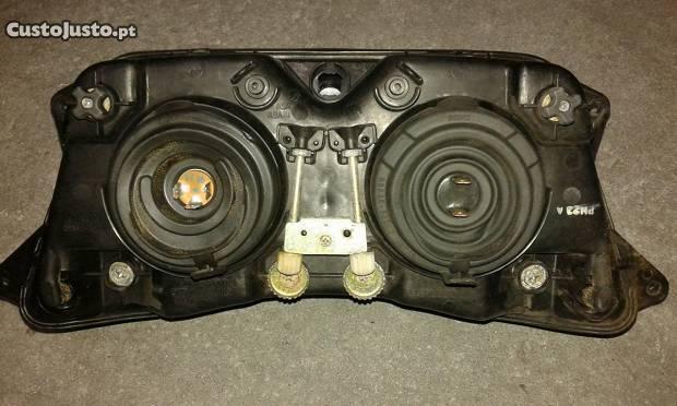 Farol Yamaha YZF 1000R Thunderace