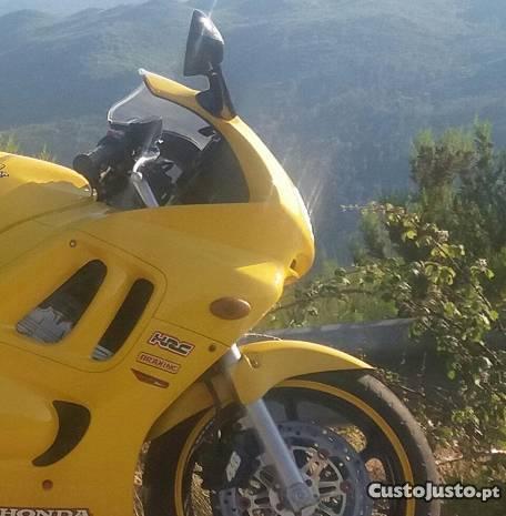 cbr impecável