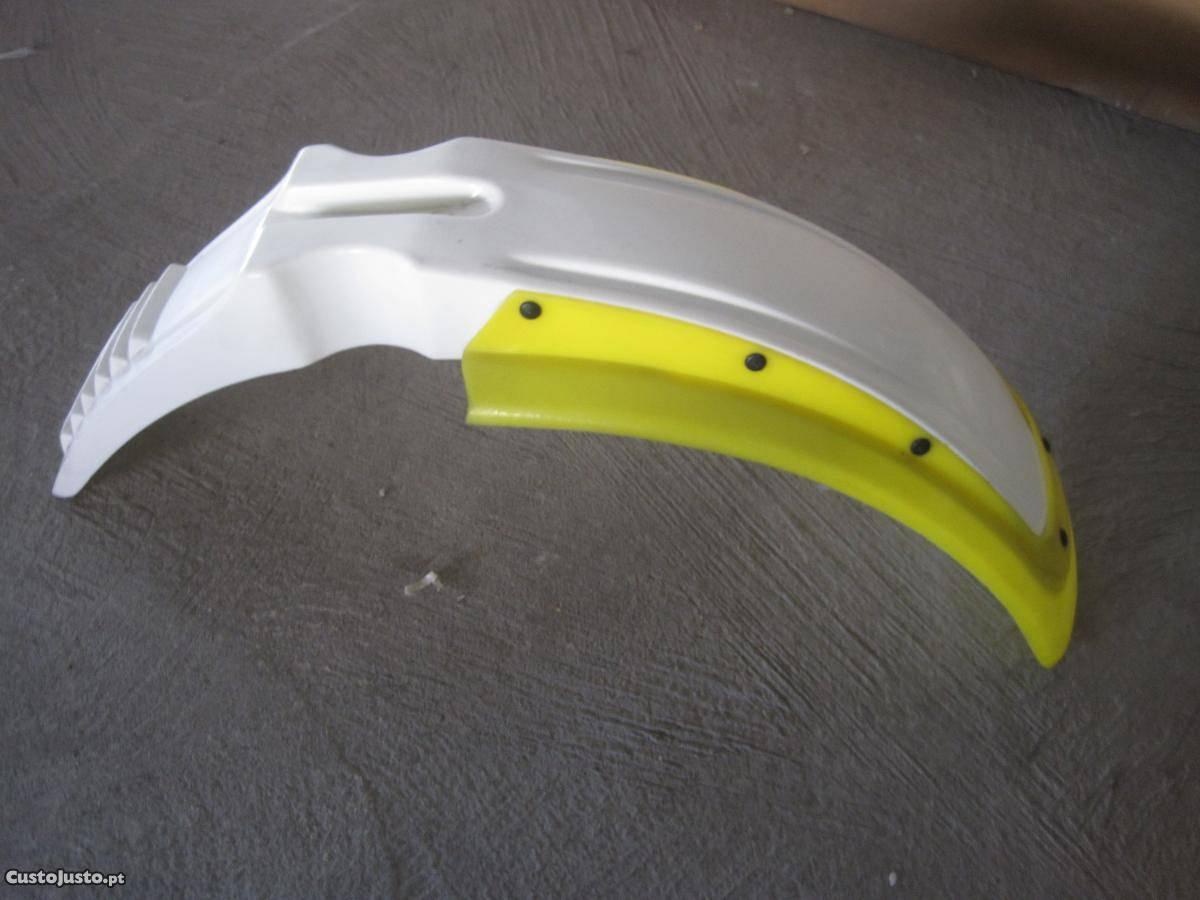 Guarda lamas frente HP amarelo/branco