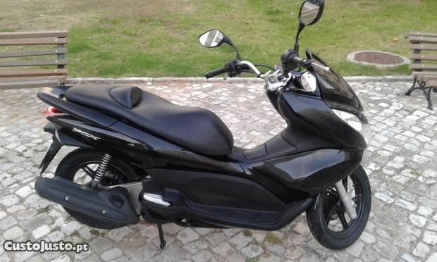 PCX 125 pneus novos - toda origem