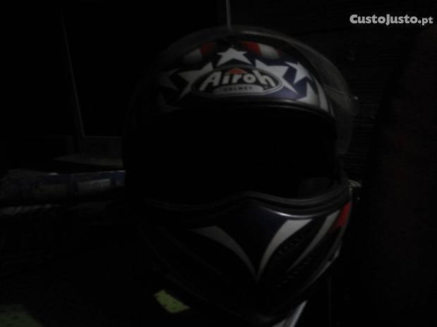 Capacete airoh