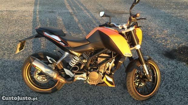 Ktm duke 125 akaprovic completo