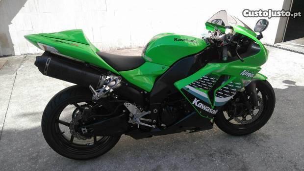 Kawasaki zx 10 r ninja