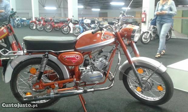 Famel Periquito 1973