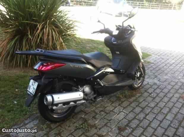 X max 125 abs business