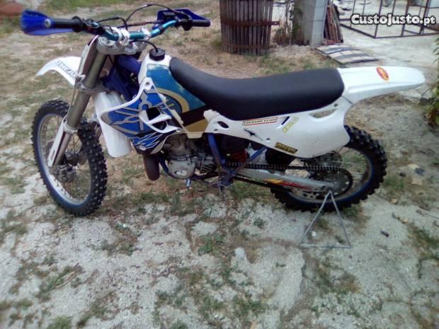 Yz 250 2t