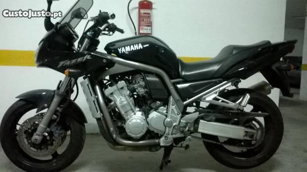 Yamaha FZ1000S - Fazer