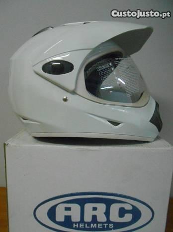 Capacete ARC Helmets - NOVO