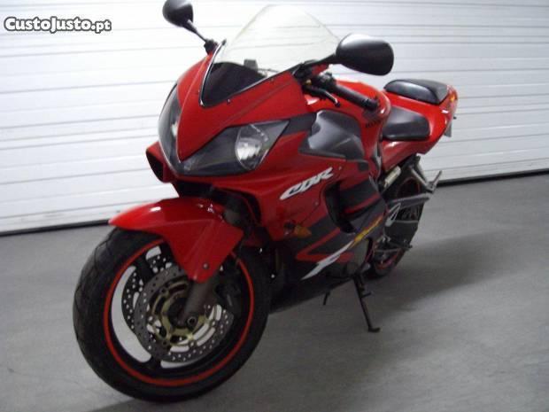 Honda CBR 600 f Sport - Em bom estado