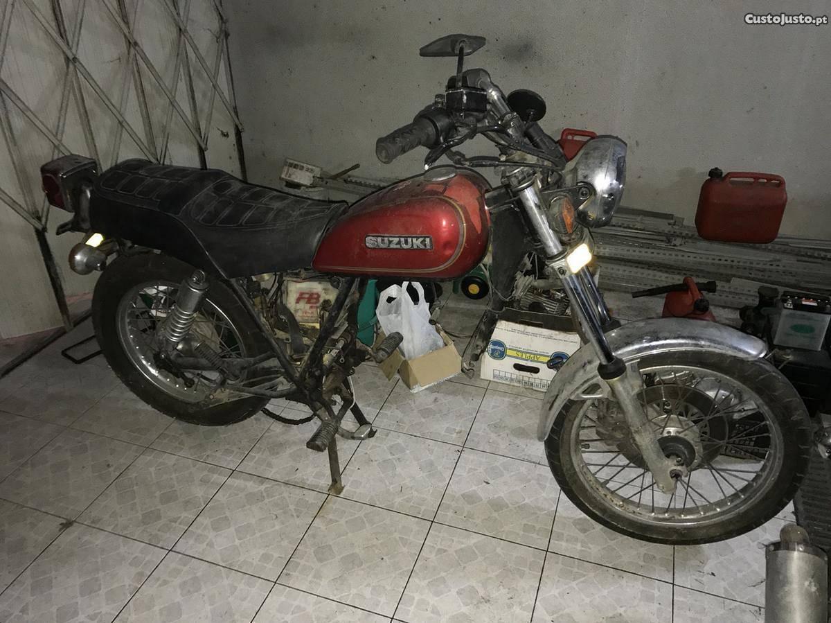 Suzuki GN250 GN 250