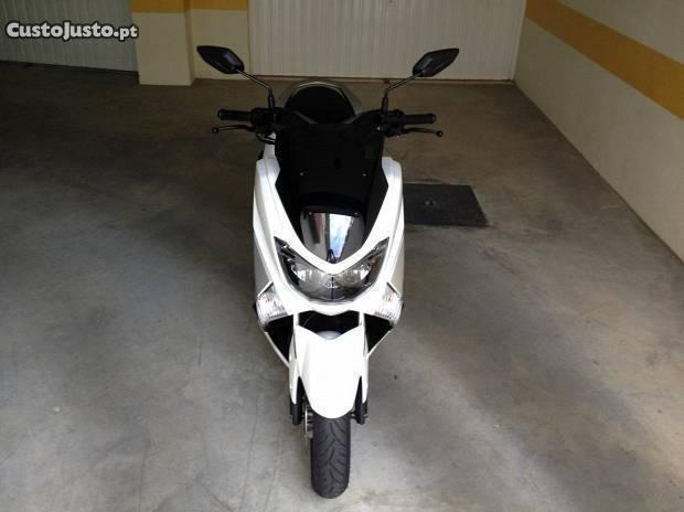 Yamaha NMax 125 - 2016