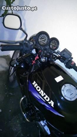 Honda cb 500