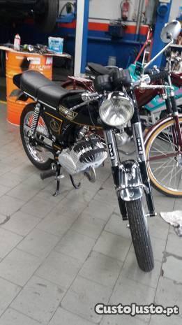 Saches montagem formula 1 como nova