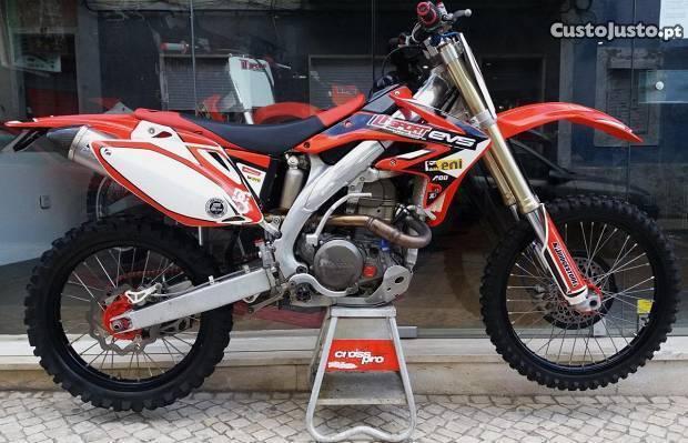 Honda CRF 450 Ano 2006 Matriculada