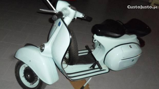 Vespa sprint 150