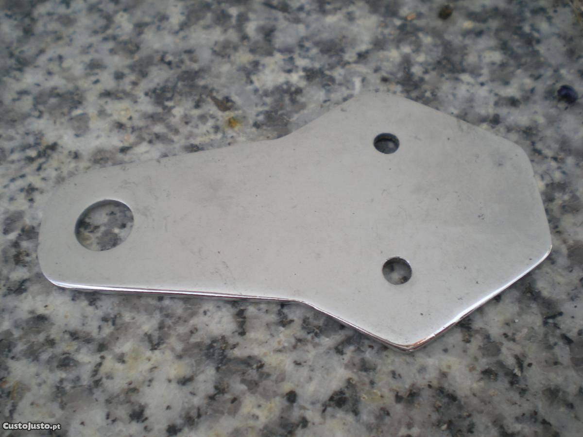 Suporte cromado para interruptor de travão Macal