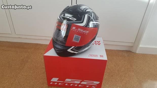 Capacete Integral LS2 Rookie FF352 Tamanho S Novo