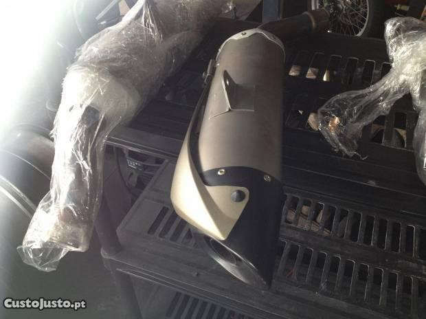 Ponteiras escapes r1 ( modelo 2004/05 originais )