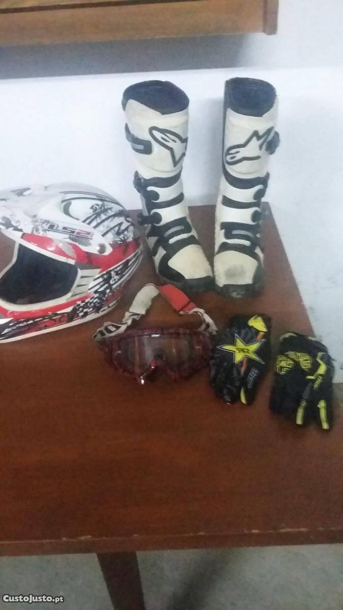 Equipamento motocroos