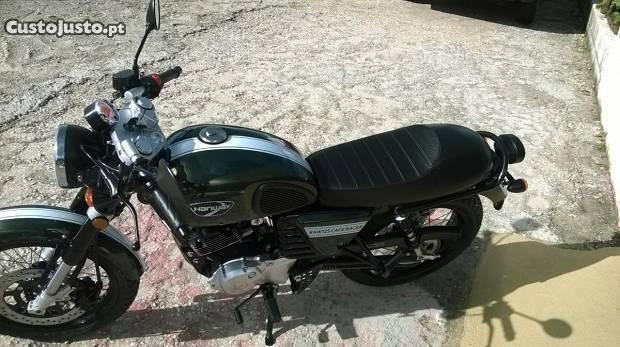 Hanway cafe racer verde, Sem juros 20M/24M/36M