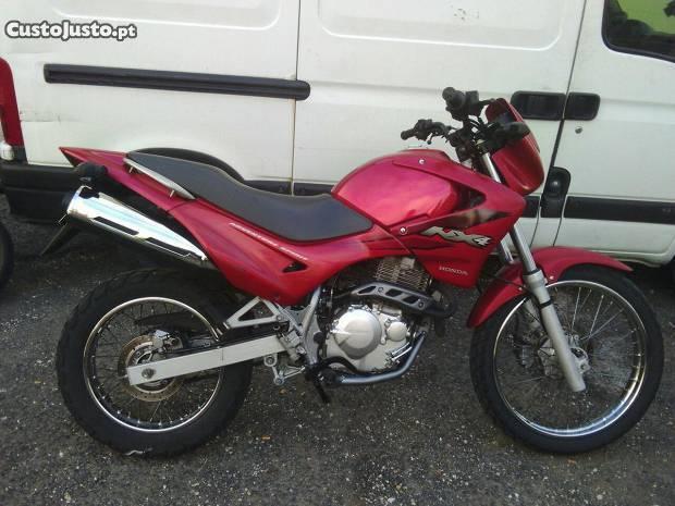 Honda nx400 impecável