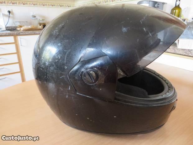 capacete mota
