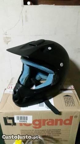 Capacete T-H-H