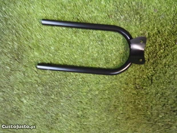 suporte de quadro famel xf.17 em preto