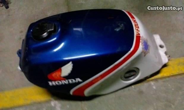 Depósito mota Honda VFR