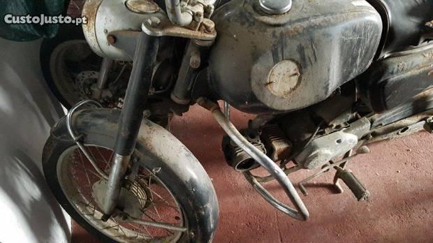 Honda com Montagem Macal Vanguard H4 1968