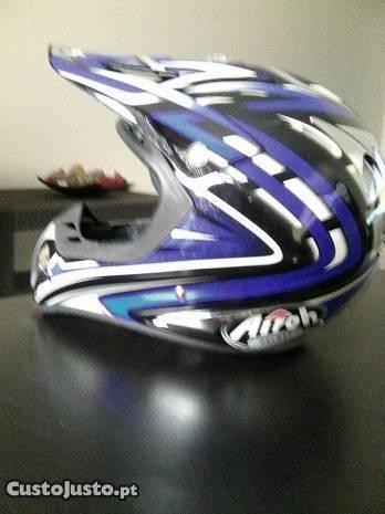 capacete de cross airoh modelo helmet
