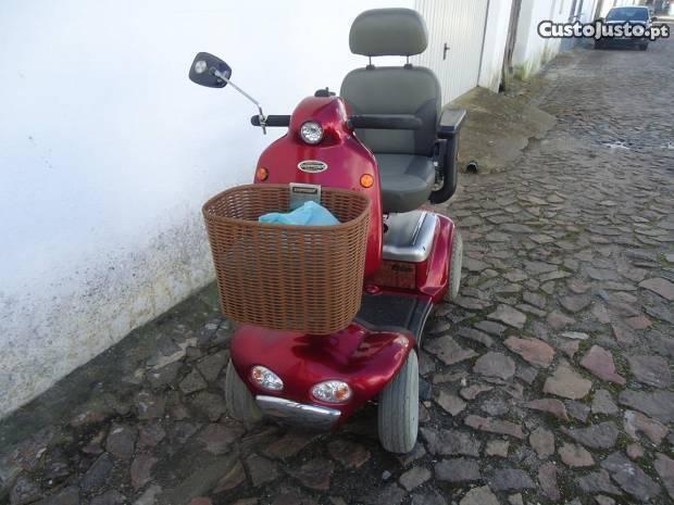 scooter de mobilidade reduzida