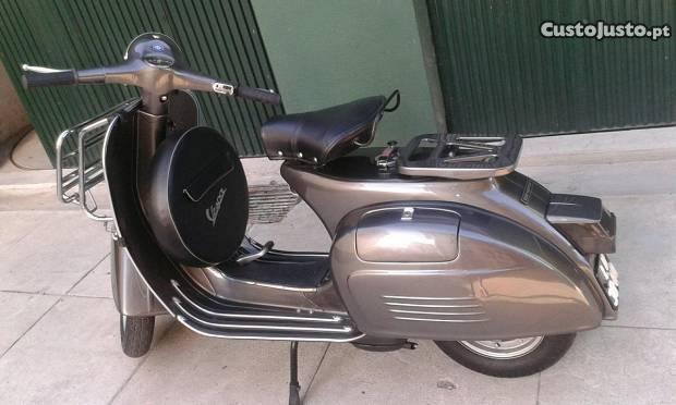 Vespa 150 Sprint veloce