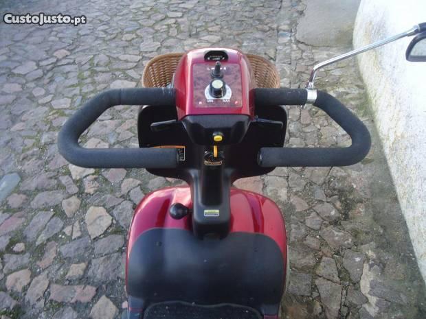 scooter de mobilidade reduzida