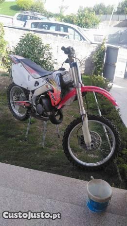 Honda cr125