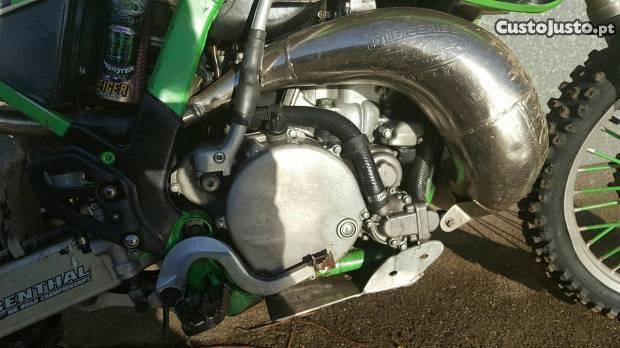 Kawasaki 250 2tmpos