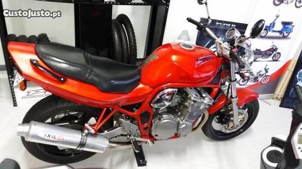 Suzuki Bandit 600, excelente estado