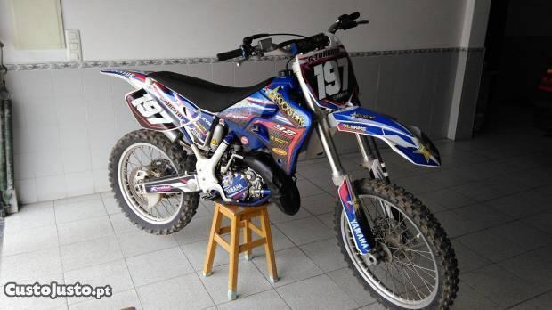 Yz 125 de 2001 (como nova)