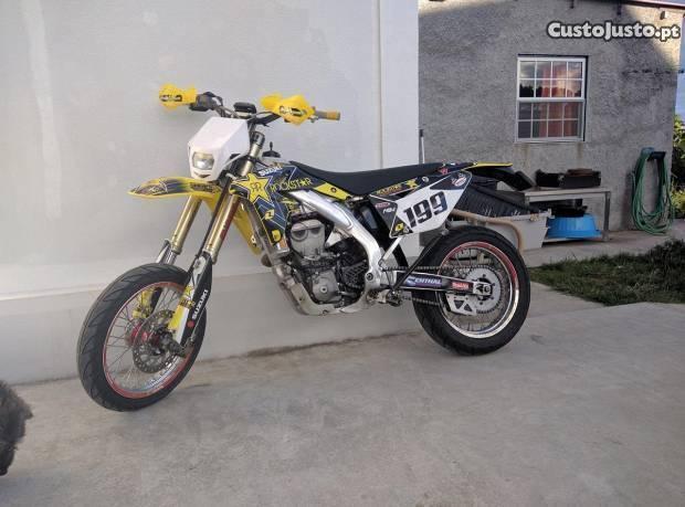 Suzuki RMZ 450 supermotard